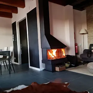 https://masia-les-apieres.catalonia-hotels.com